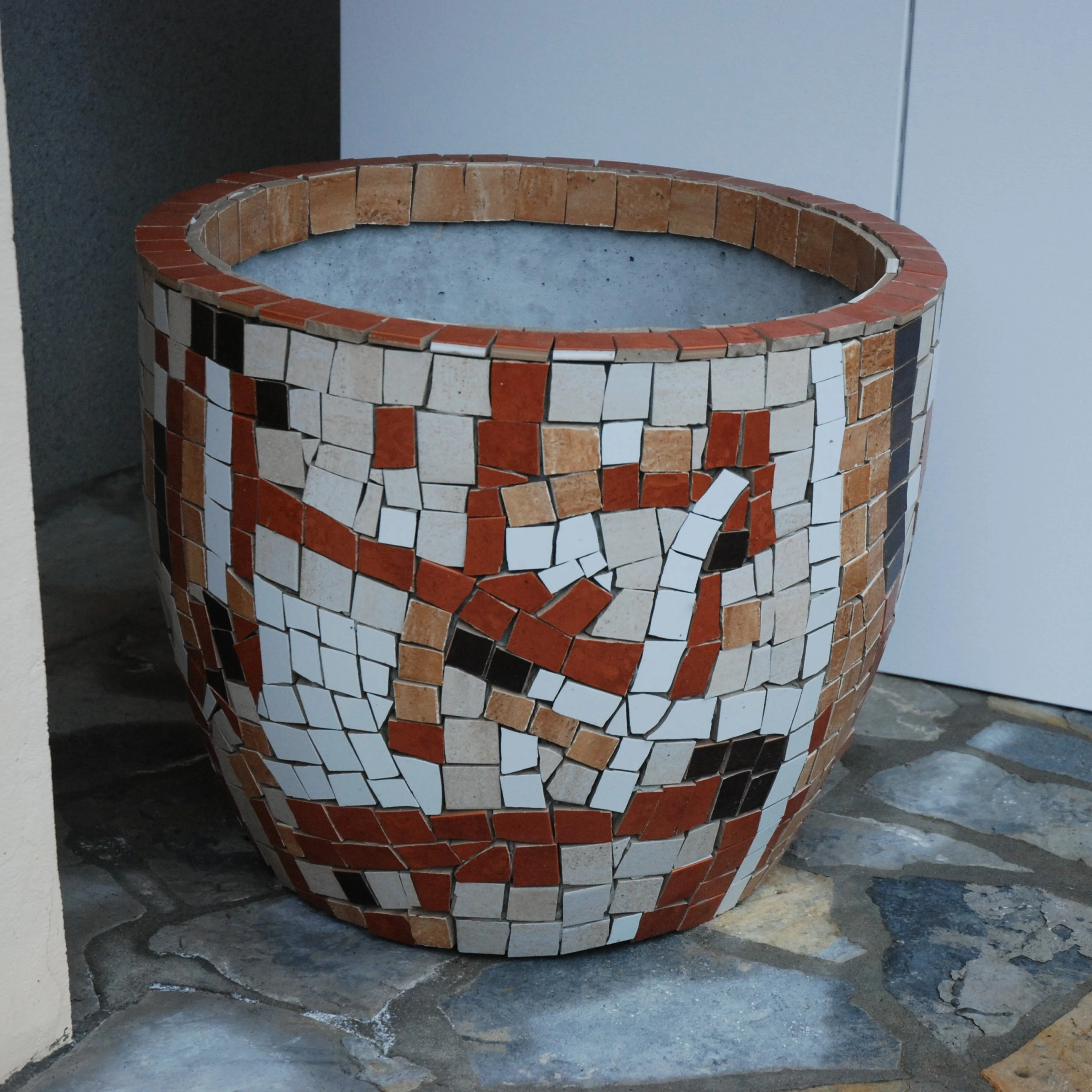 Saksija - Ručno rađeno, mozaici | Atelje Milunović